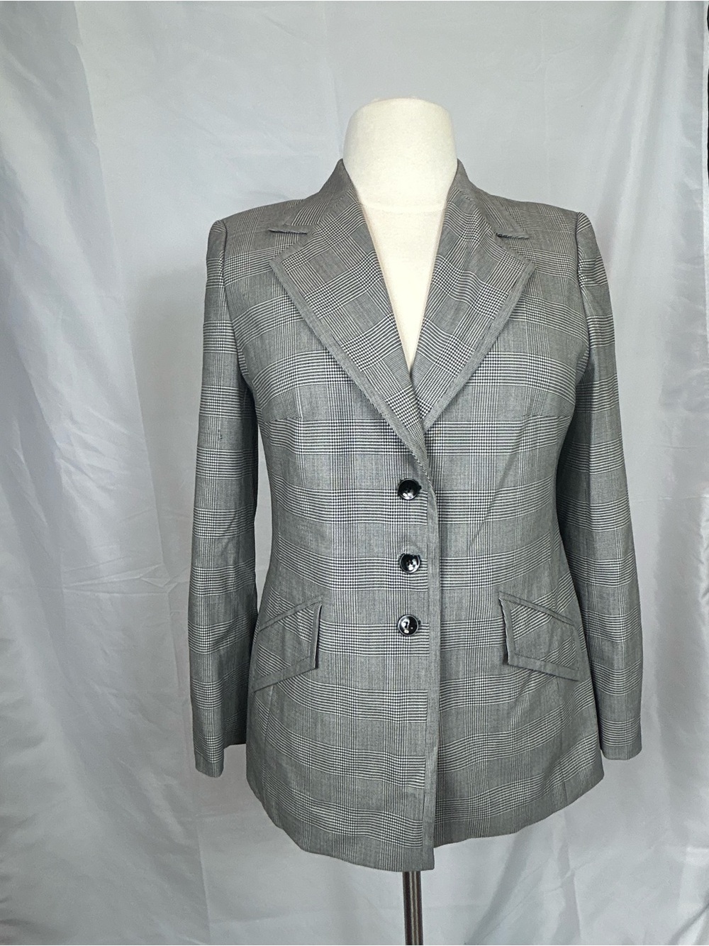 Escada Gray Plaid Tailored Women's Blazer